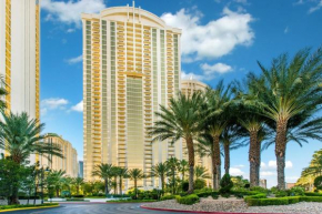 STUNNING 1 BR MGM SIGNATURE w BALCONY 30814